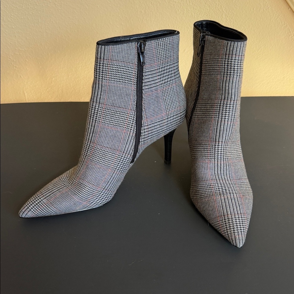 NWOT Cabi Dandy Boot - Picture 3 of 5